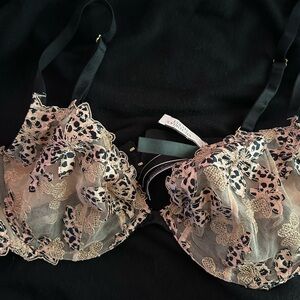 Super Sexy Victorias Secret Lace Bra NEW♥️